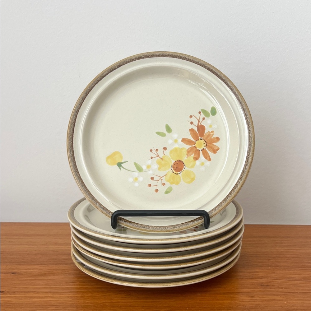 Autumn Glory Plates JI StoneCrest 1970s Pattern Stoneware Small Sandwich Plates